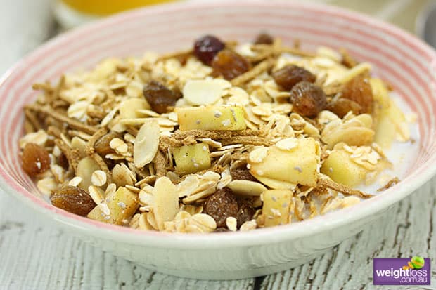 Apple & Cinnamon Natural Muesli