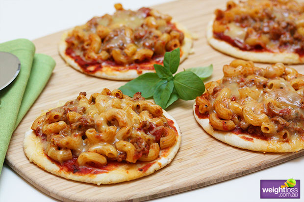 Mini Macaroni Bolognese Pizza